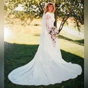 Wedding Dress with Headress and Veil